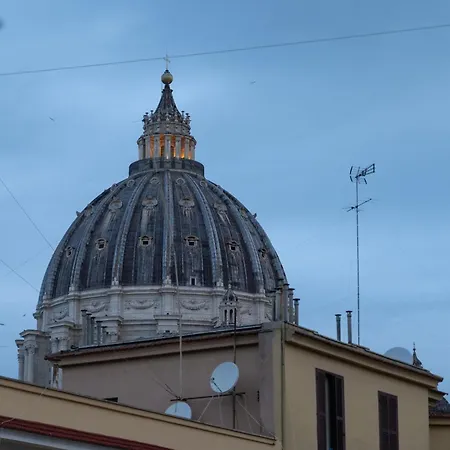 2br Walk To Vatican & Piazza Navona