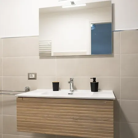 Appartement 2br Walk To Vatican & Piazza Navona Rome