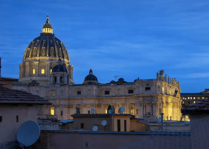 2br Walk To Vatican & Piazza Navona 아파트