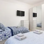 2br Walk To Vatican & Piazza Navona شقة روما