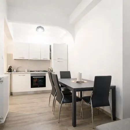 2br Walk To Vatican & Piazza Navona Appartement *